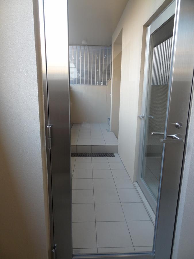 Appartamento Weekly Harbourview Mansion Ginowan Esterno foto